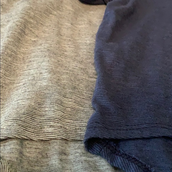 LuLaRoe Gracie Top size 2 - Picture 3 of 5